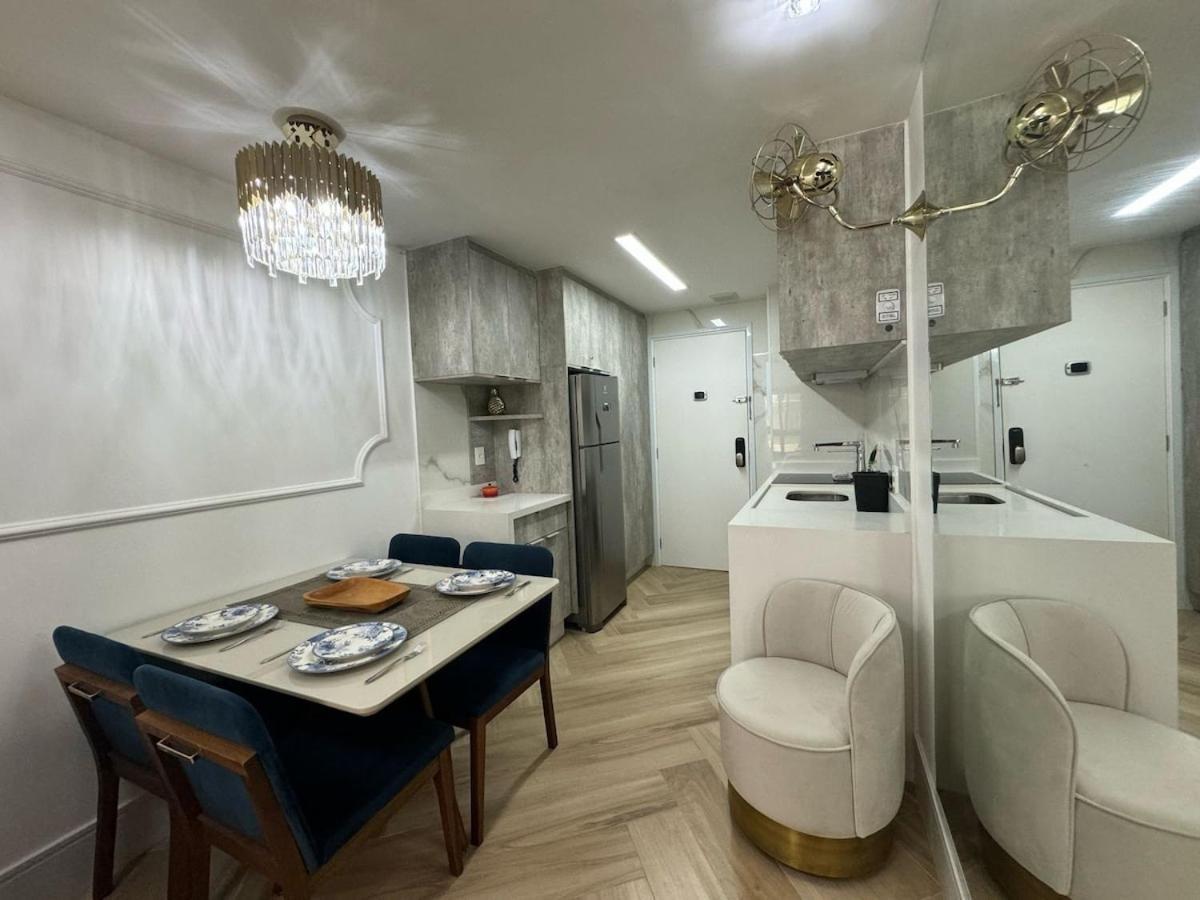 Apartamento F10 | Paris Em Sp | Av. Paulista | Frei Caneca